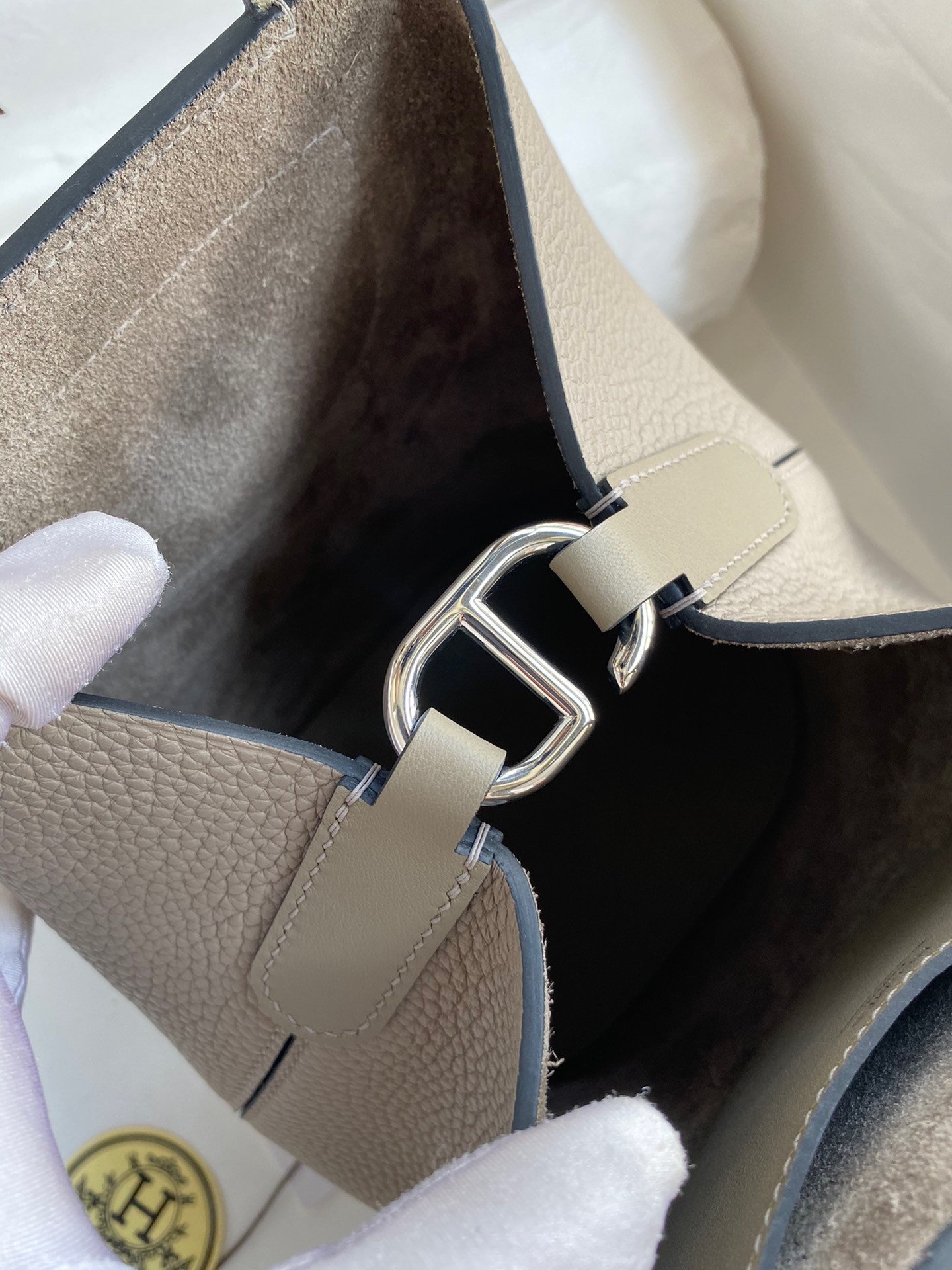 H**mes in the loop 18 handmade bag in gris asphalt clemence leather