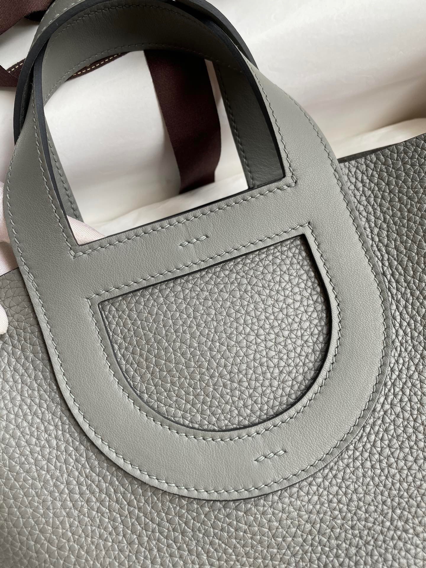 H**mes in the loop 18 handmade bag in gris meyer clemence leather