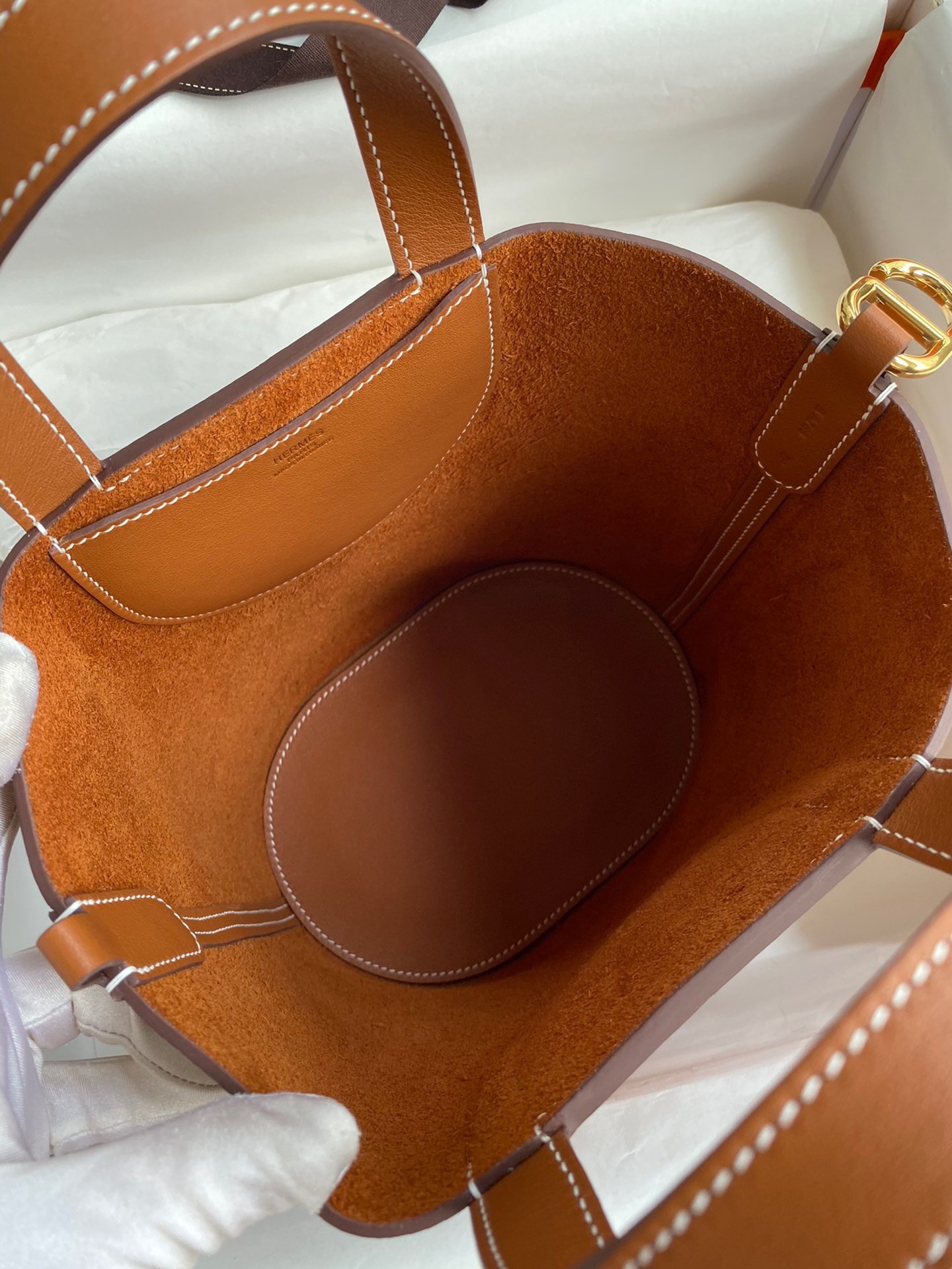 H**mes in the loop 18 handmade bag in gold clemence leather