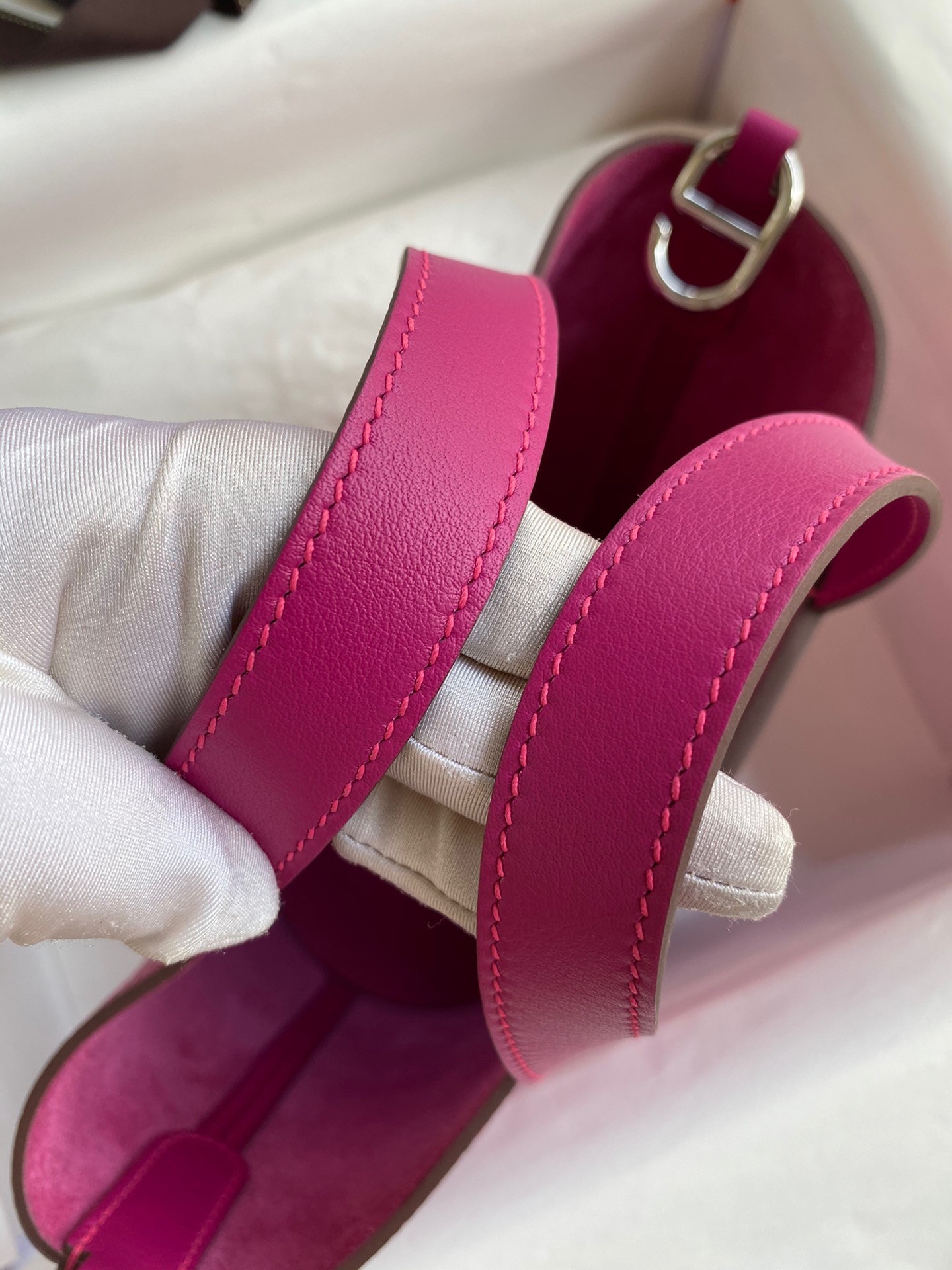 H**mes in the loop 18 handmade bag in rose purple clemence leatherther