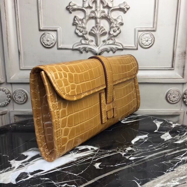 H**mes jige elan 29 clutch in camarel crocodile leather