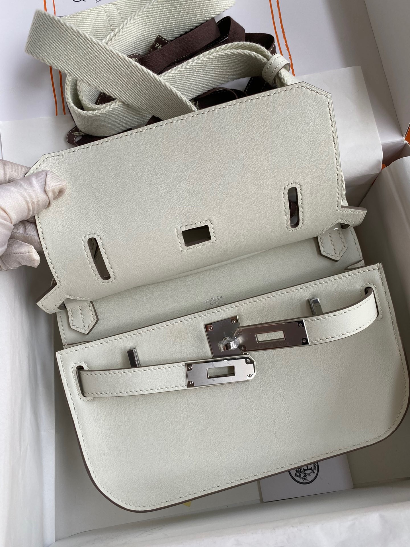 H**mes jypsiere mini handmade bag in beton swift calfskin