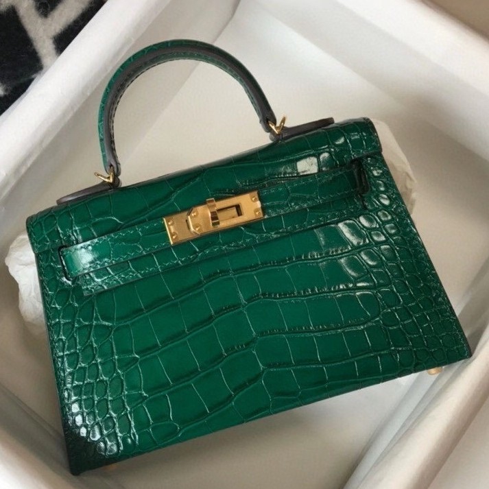 H**mes kelly mini ii bag in green embossed crocodile leather