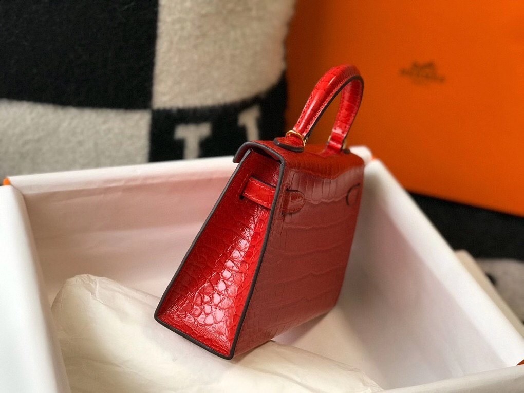 H**mes kelly mini ii bag in red embossed crocodile leather