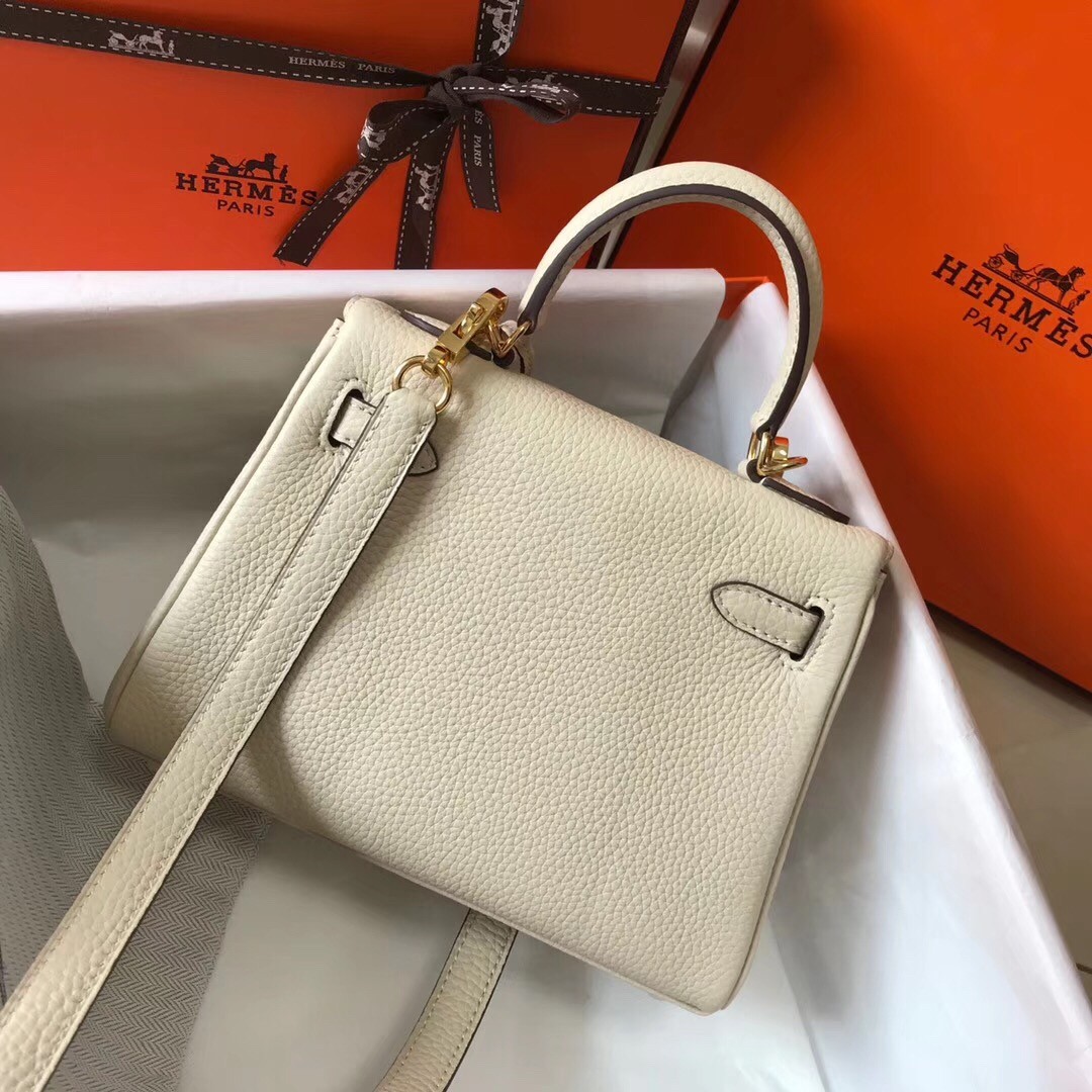 H**mes mini kelly 20cm bag in craie clemence leather
