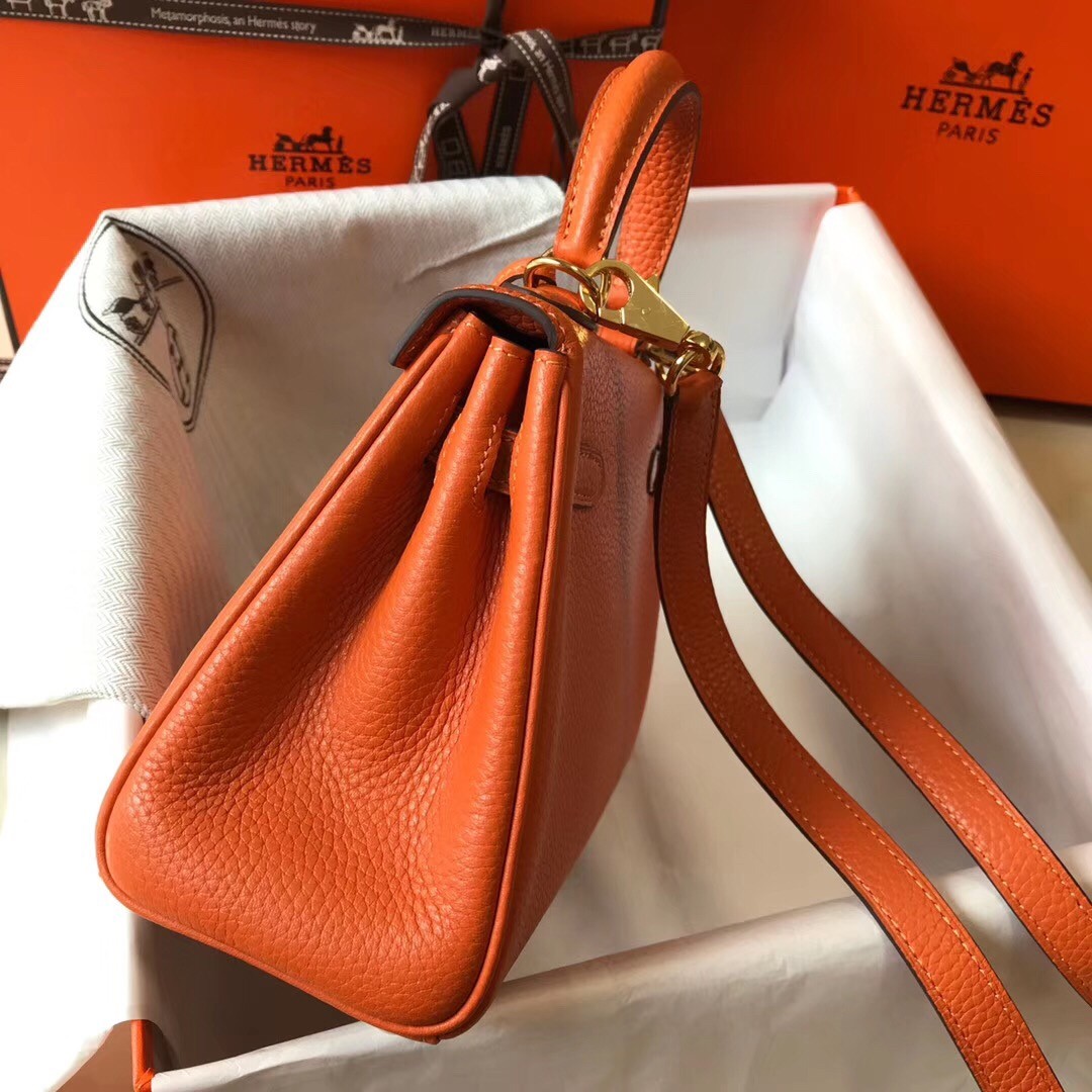 H**mes mini kelly 20cm bag in orange clemence leather
