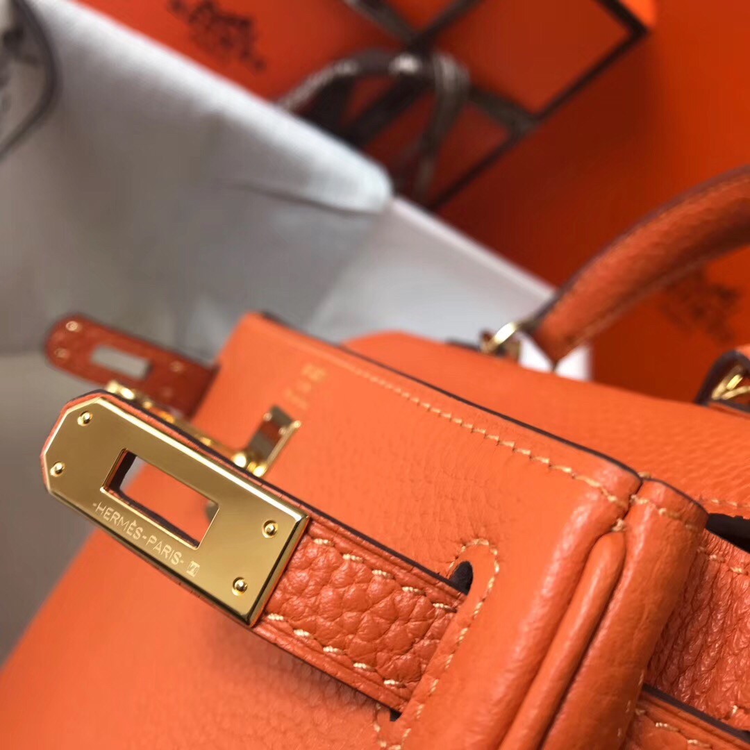 H**mes mini kelly 20cm bag in orange clemence leather