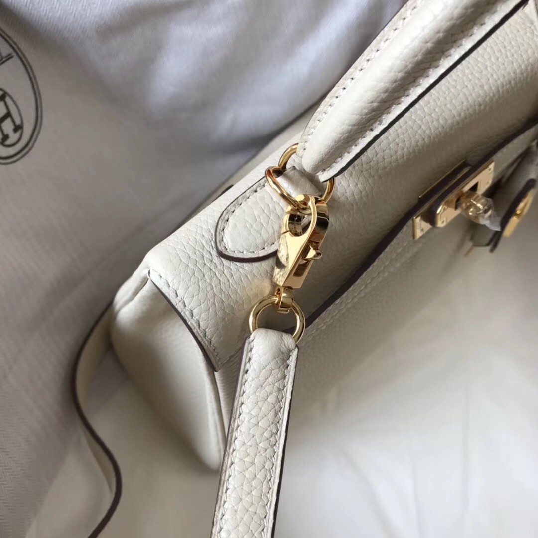 H**mes kelly 25cm retourne bag in craie clemence leather