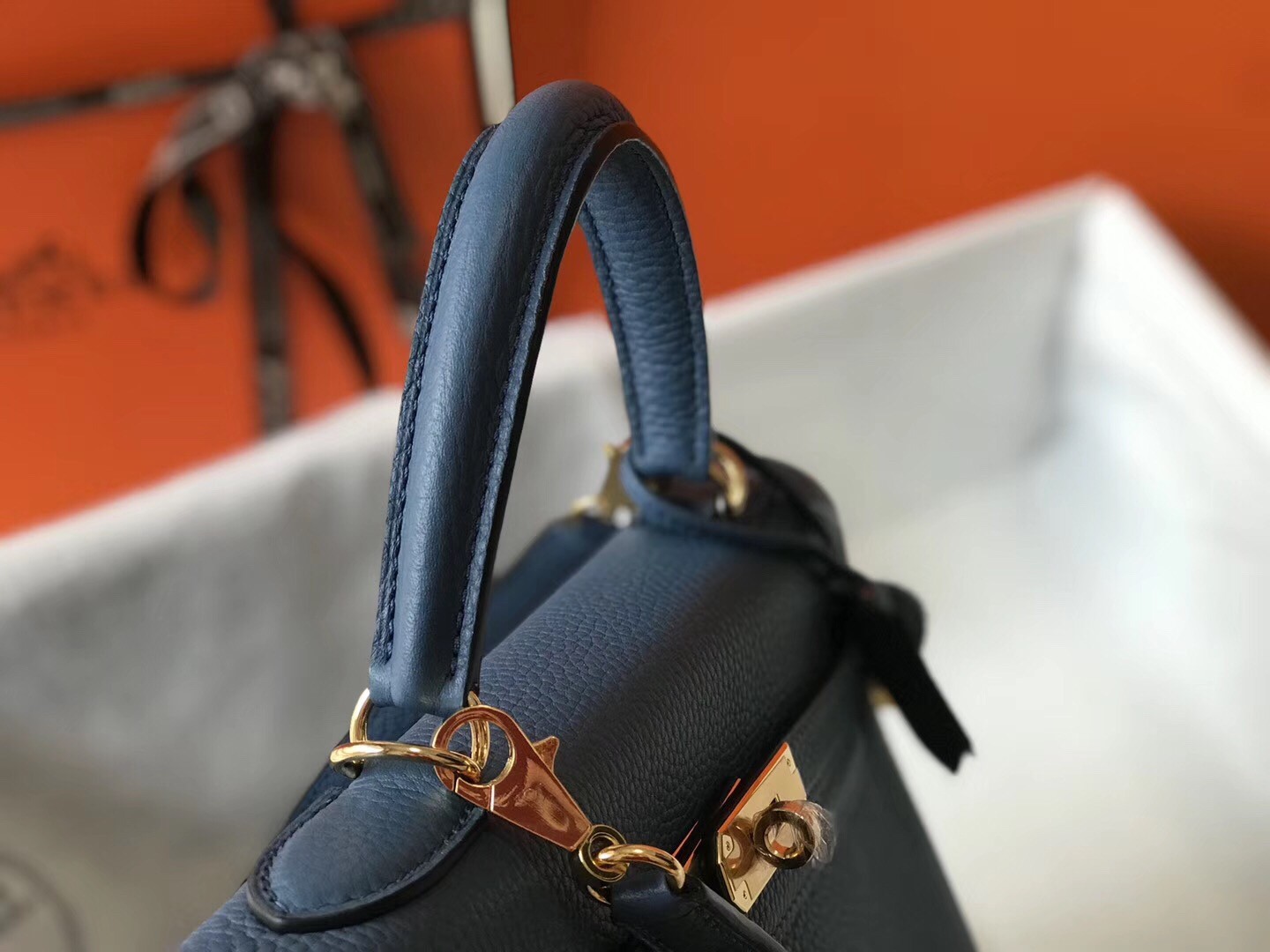 H**mes kelly 28cm retourne bag in blue agate clemence leather