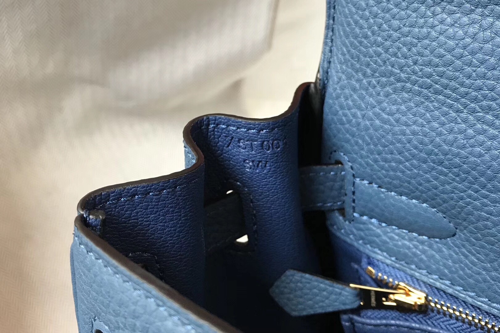 H**mes kelly 28cm retourne bag in blue agate clemence leather