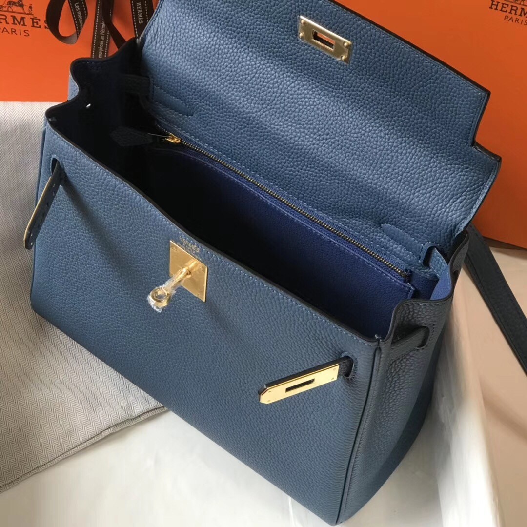 H**mes kelly 28cm retourne bag in blue agate clemence leather