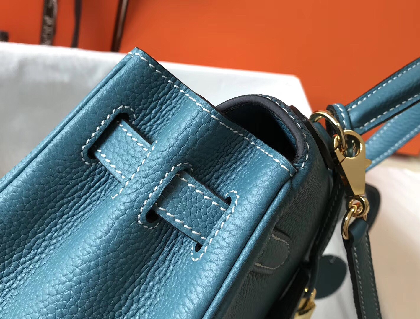 H**mes kelly 28cm retourne bag in blue jean clemence leather
