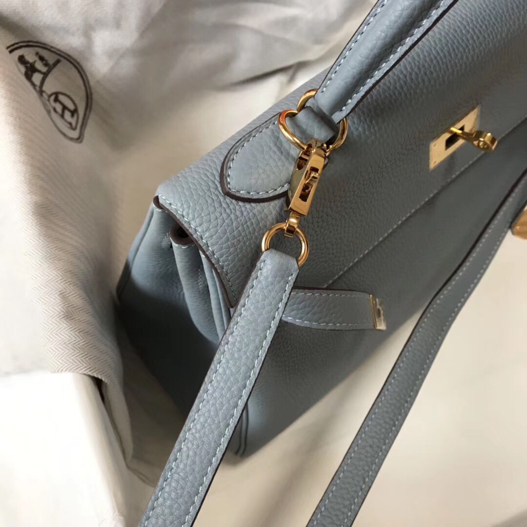 H**mes kelly 28cm retourne bag in blue lin clemence leather