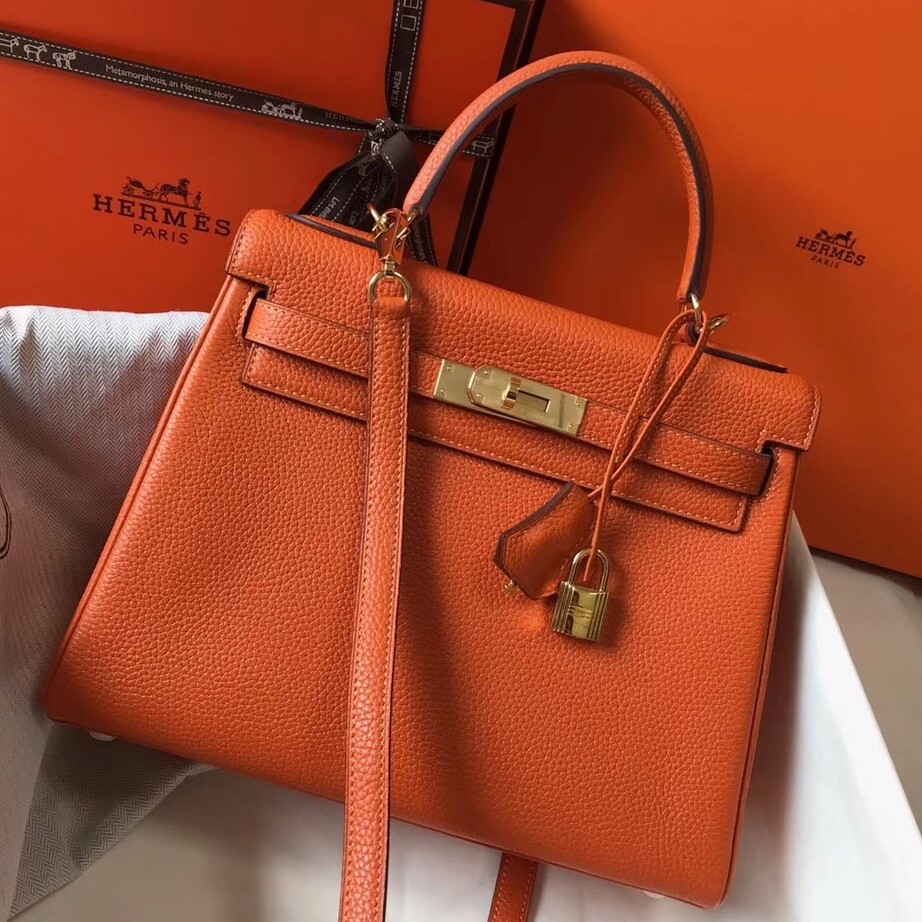 H**mes kelly 28cm retourne bag in orange clemence leather