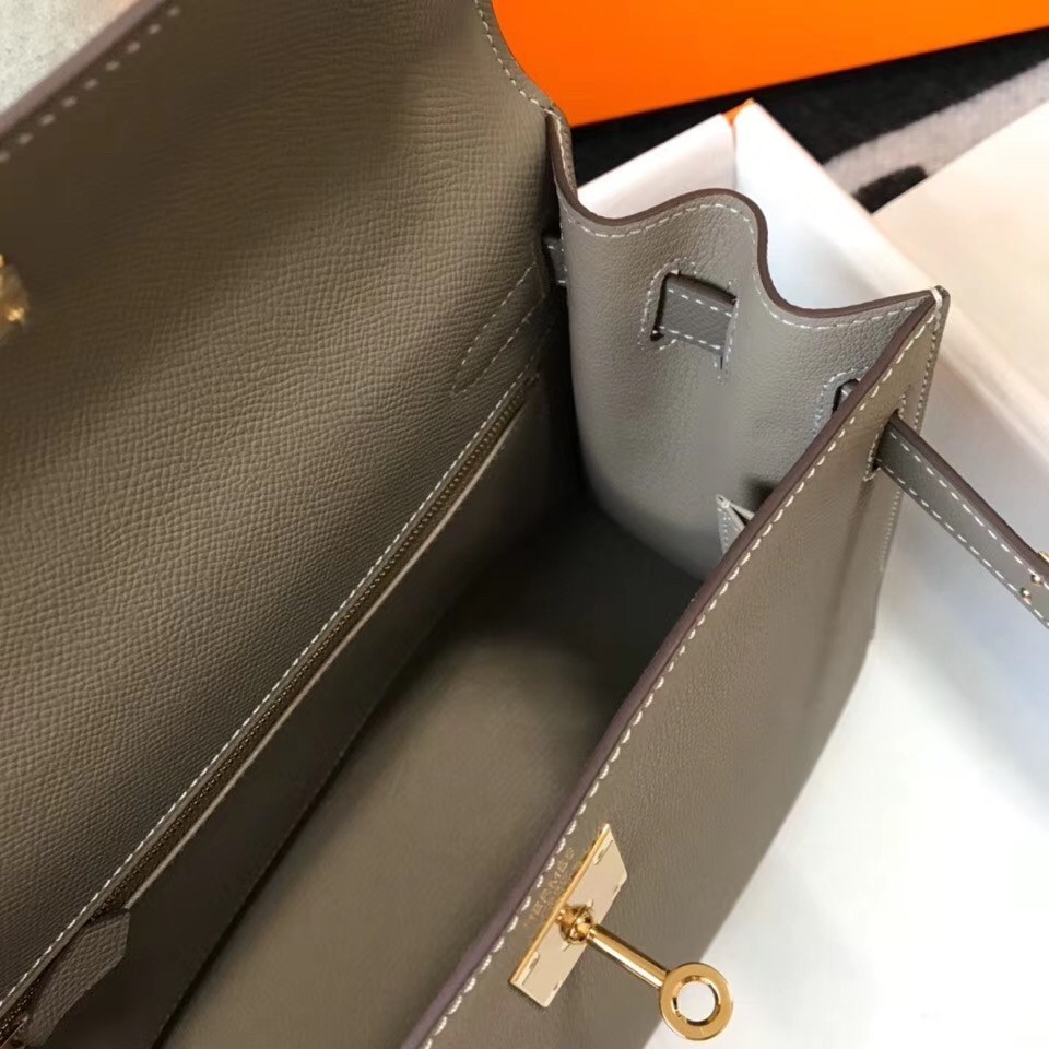 H**mes kelly 28cm sellier bag in gris asphalt epsom leather