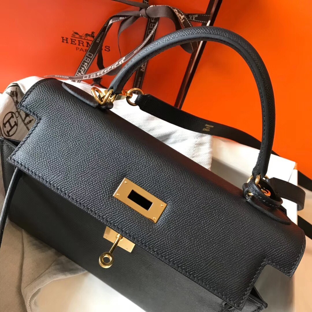 H**mes kelly 28cm sellier bag in black epsom leather