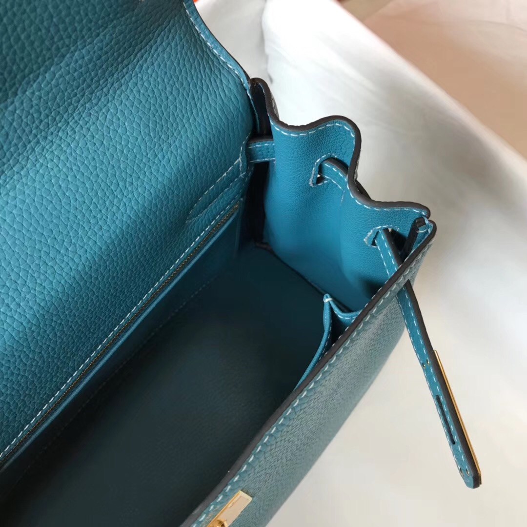 H**mes kelly 32cm retourne bag in blue jean clemence leather