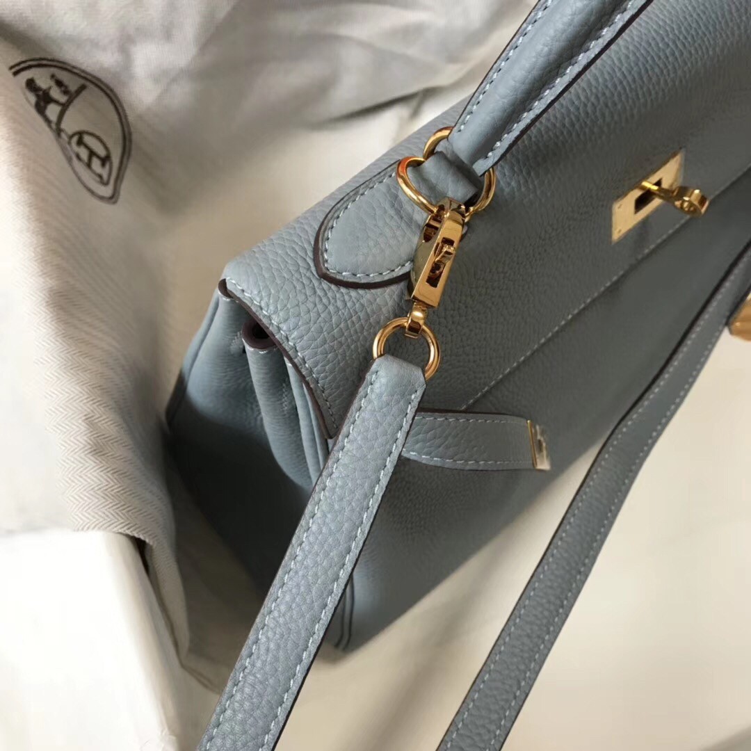 H**mes kelly 32cm retourne bag in blue lin clemence leather