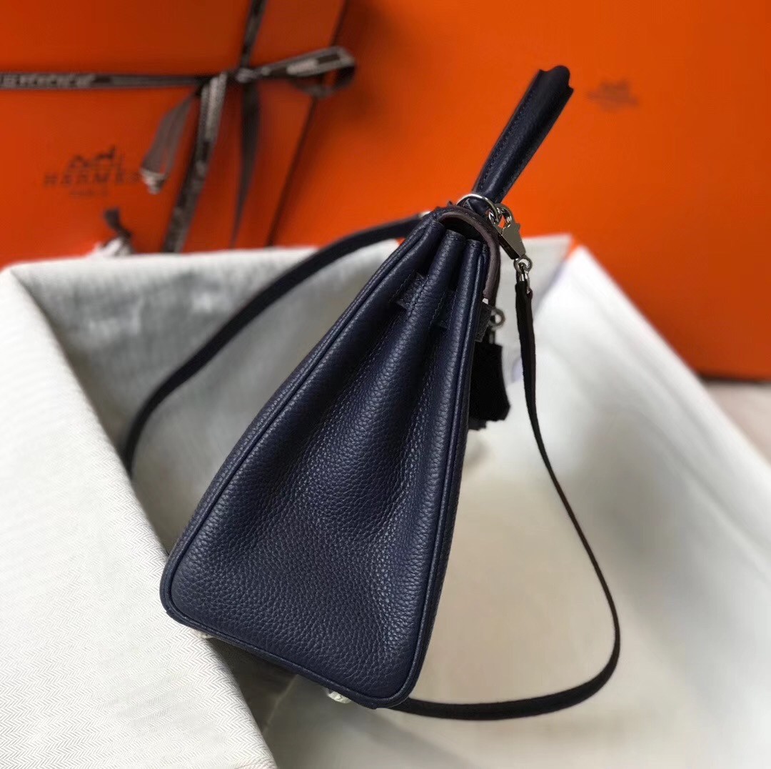 H**mes kelly 32cm retourne bag in navy blue clemence leather