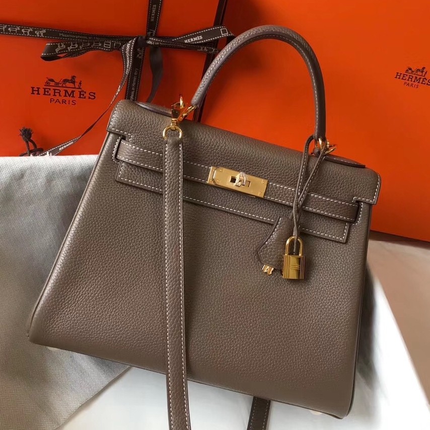 H**mes kelly 32cm retourne bag in taupe clemence leather