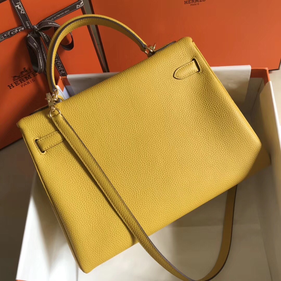 H**mes kelly 32cm retourne bag in soleil clemence leather