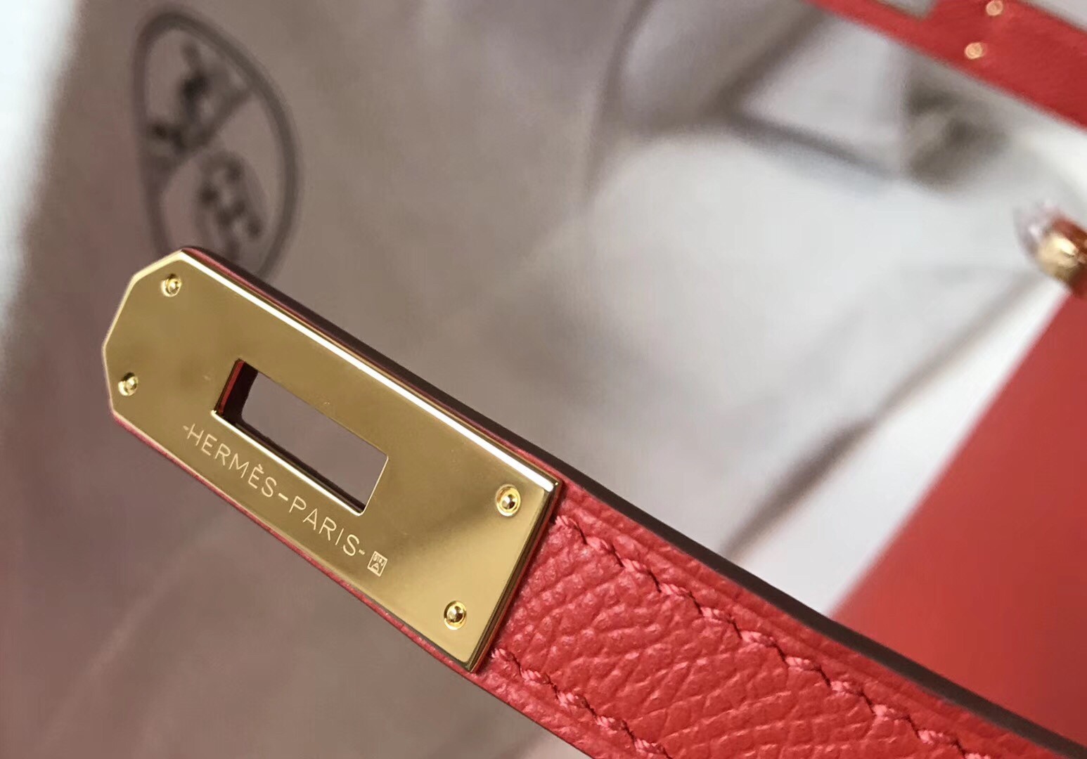 H**mes kelly 32cm sellier bag in red epsom leather