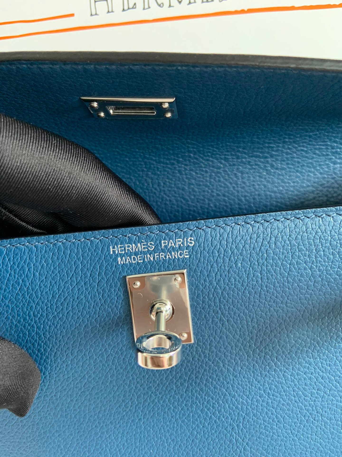 H**mes kelly danse ii handmade bag in deep blue evercolor calfskin
