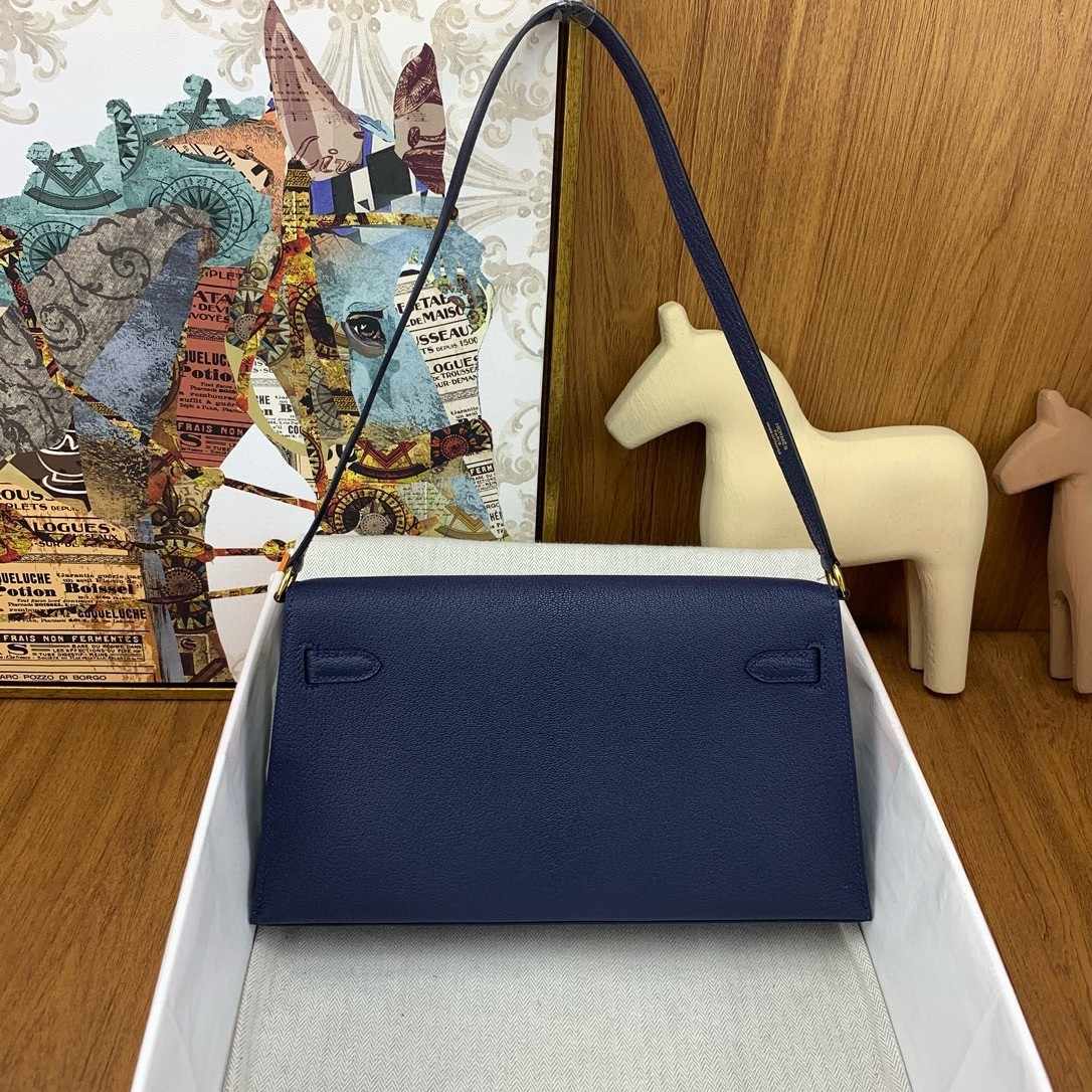 H**mes kelly elan handmade bag in blue saphir chevre mysore leather