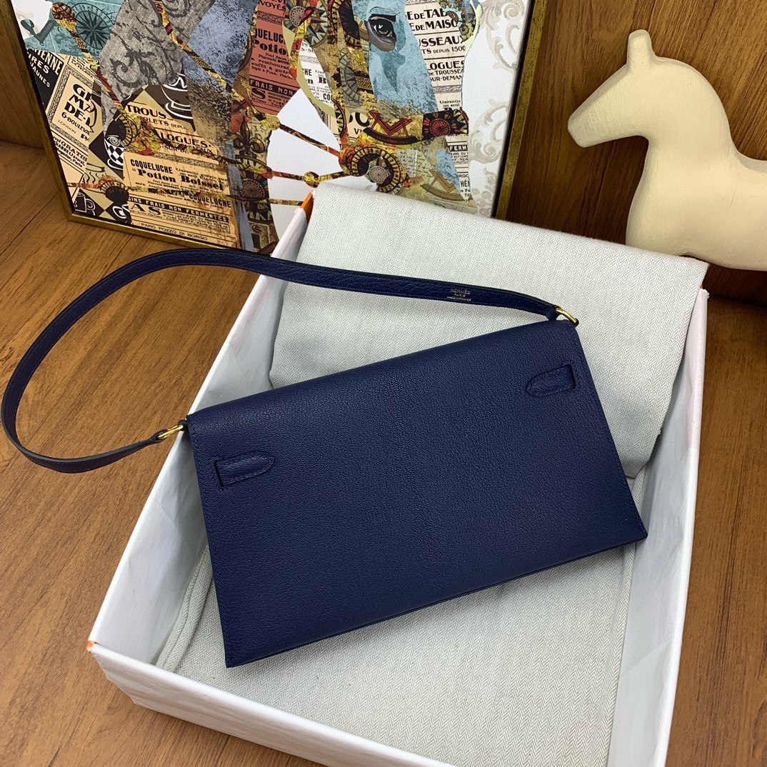 H**mes kelly elan handmade bag in blue saphir chevre mysore leather