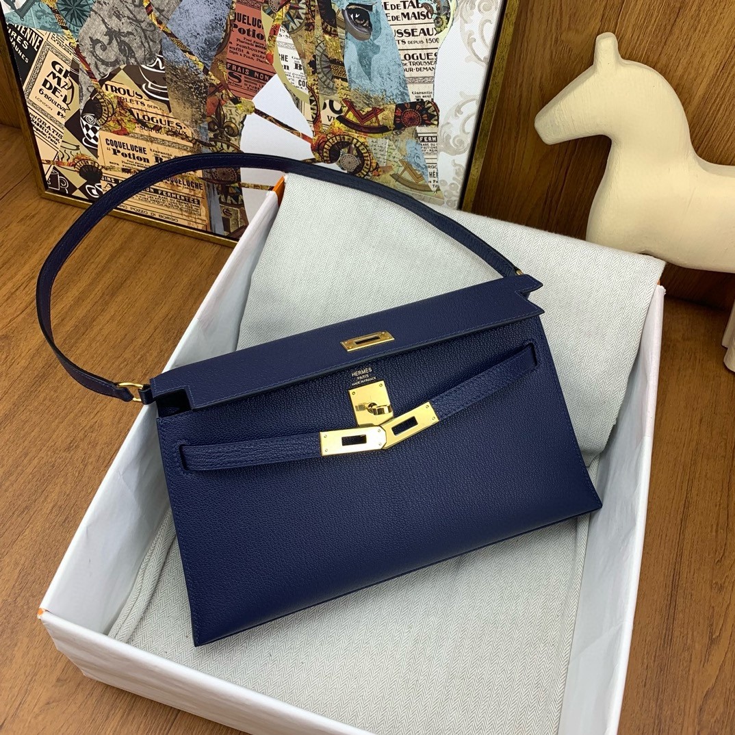 H**mes kelly elan handmade bag in blue saphir chevre mysore leather