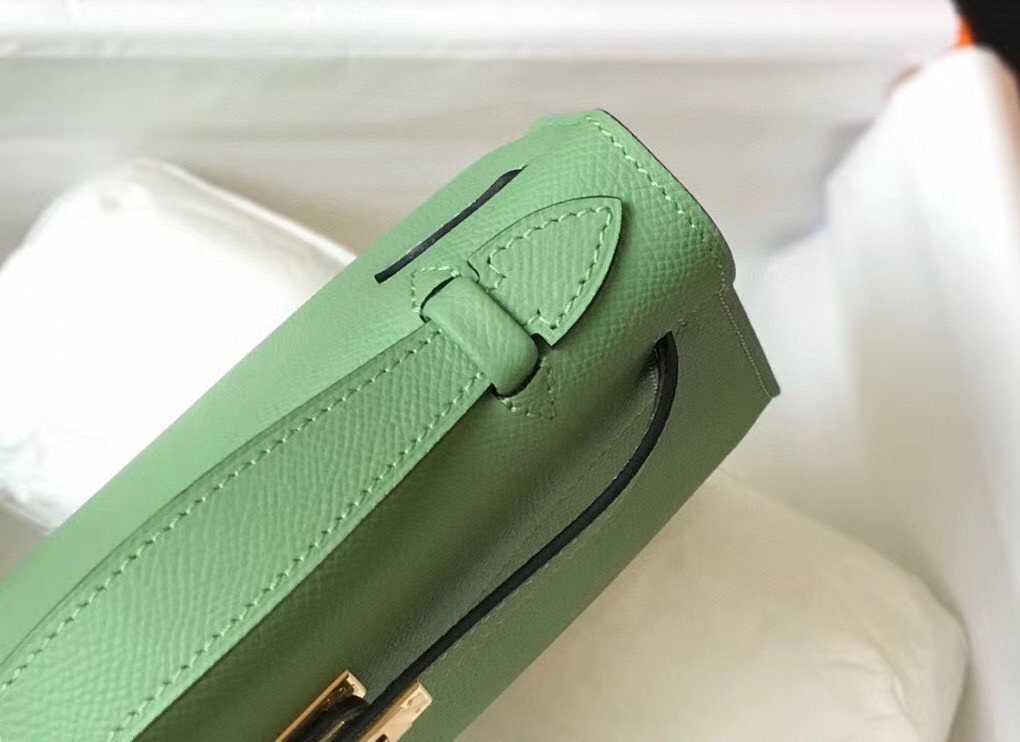 H**mes kelly pochette bag in vert criquet epsom leather