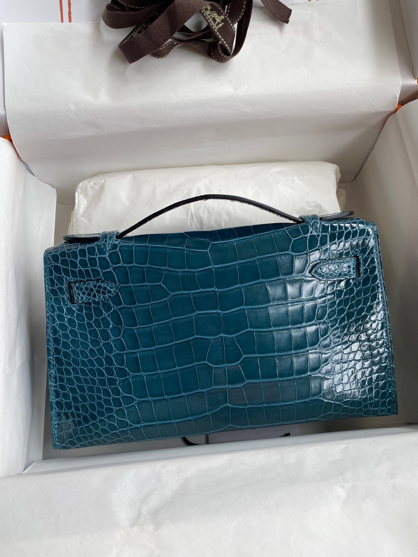H**mes kelly pochette handmade bag in colvert shiny alligator leather