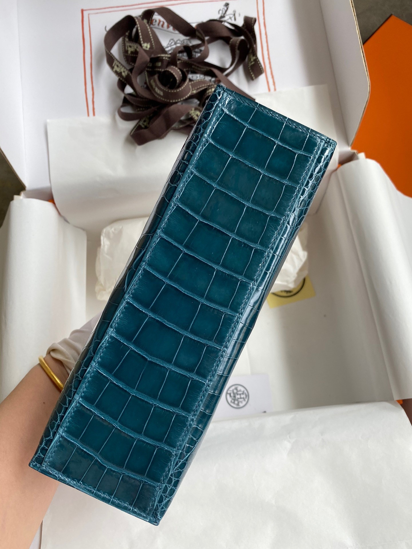 H**mes kelly pochette handmade bag in colvert shiny alligator leather