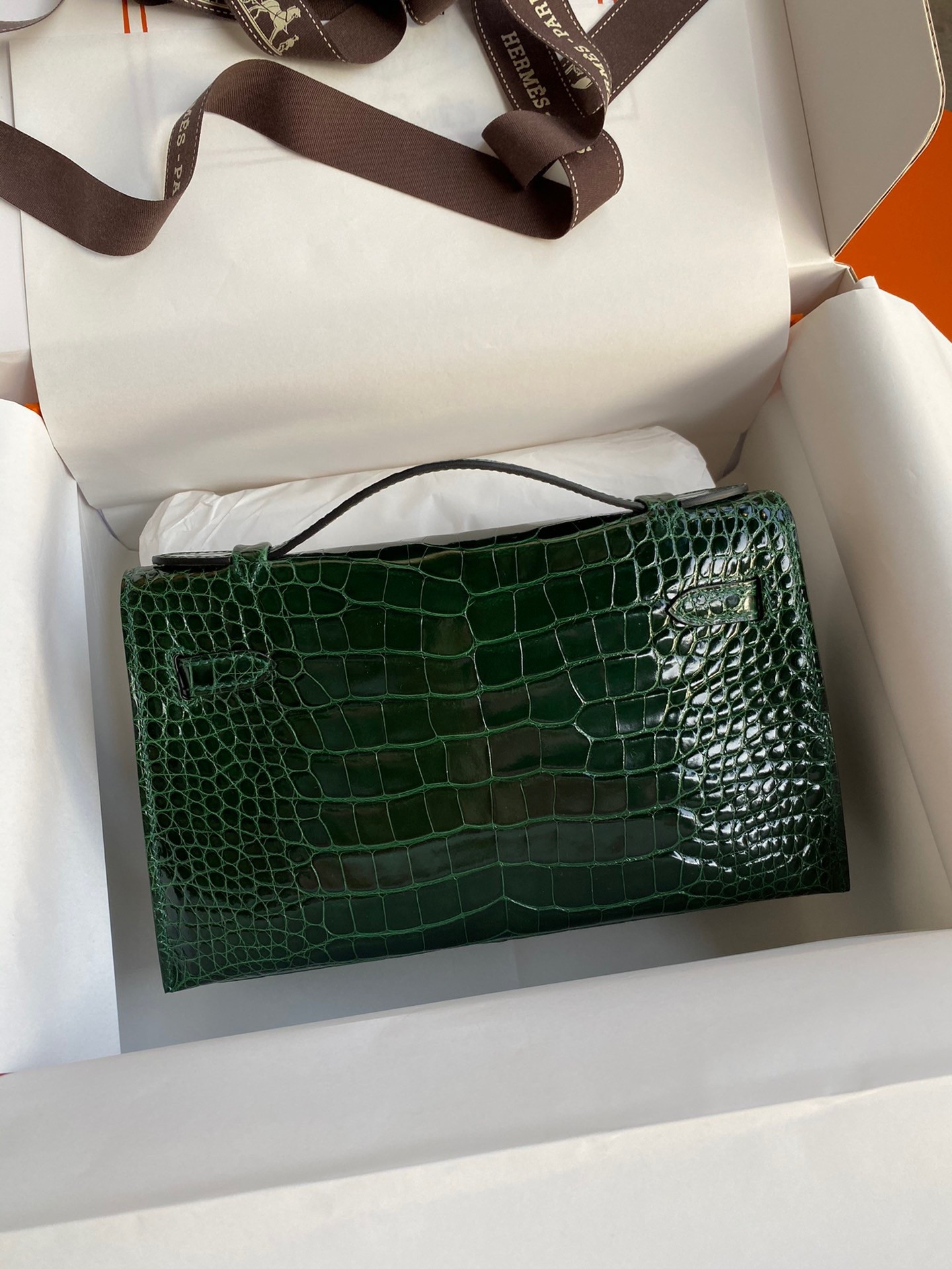 H**mes kelly pochette handmade bag in vert fonce shiny alligator leather