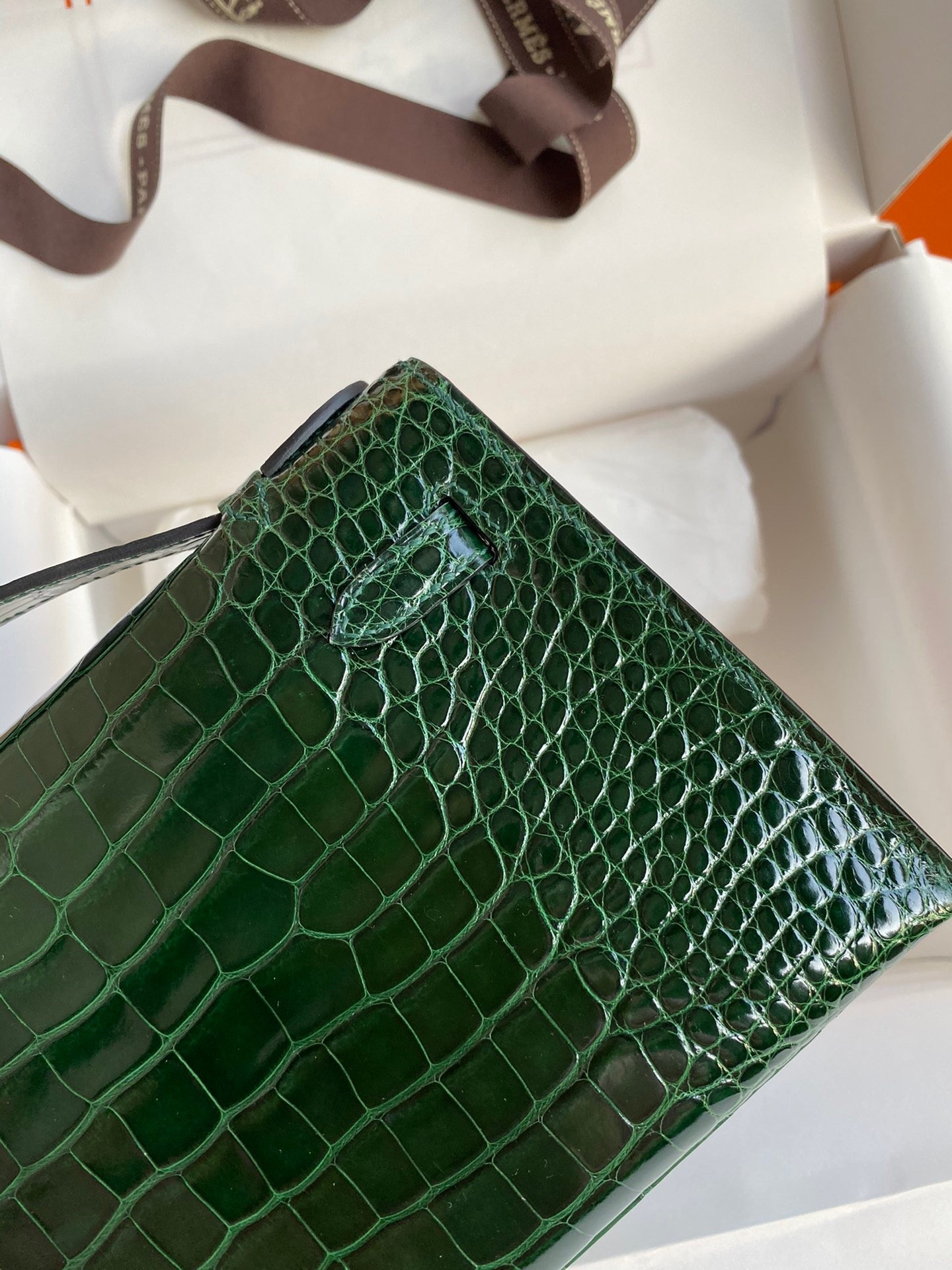 H**mes kelly pochette handmade bag in vert fonce shiny alligator leather