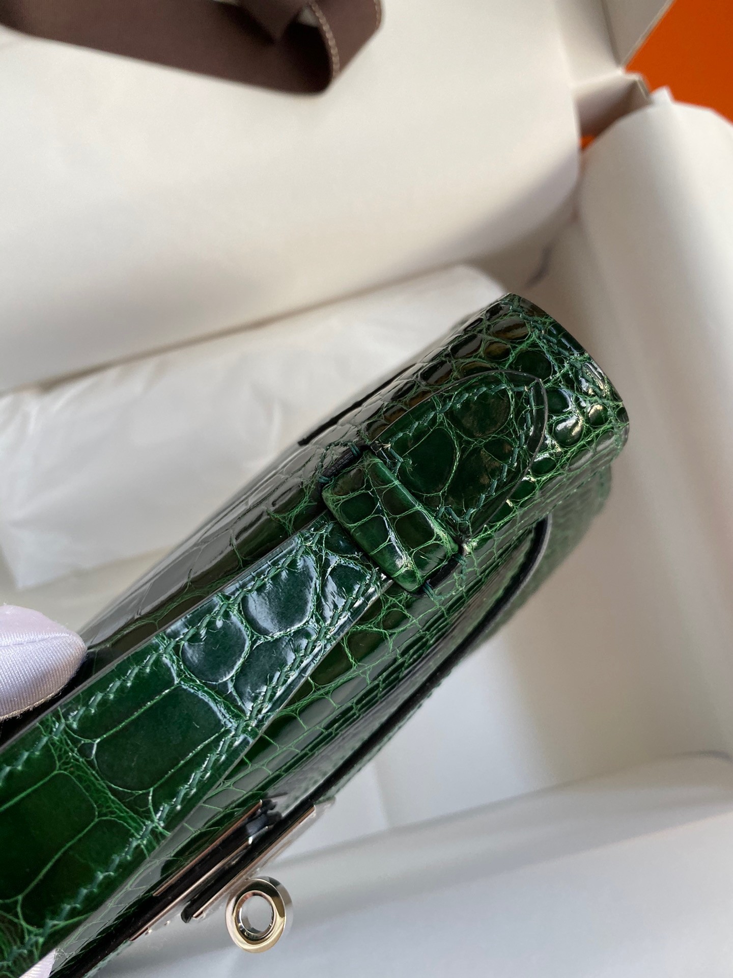 H**mes kelly pochette handmade bag in vert fonce shiny alligator leather