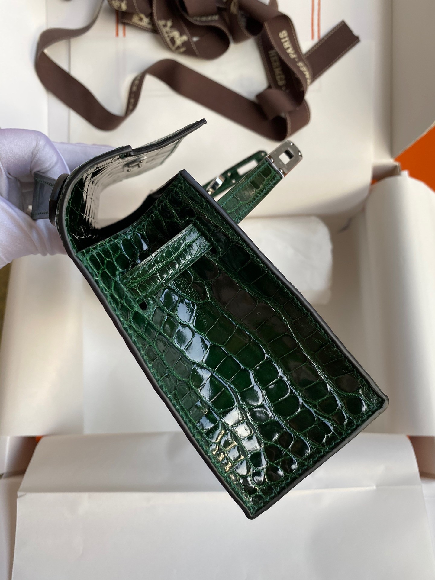H**mes kelly pochette handmade bag in vert fonce shiny alligator leather