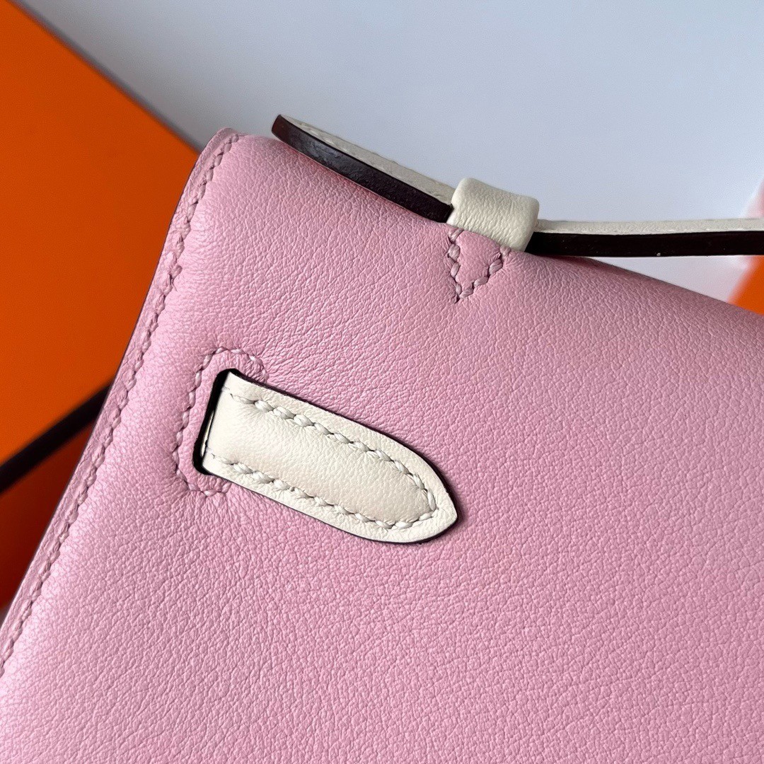 H**mes hss kelly pochette bicolor bag in pink and craie swift calfskin