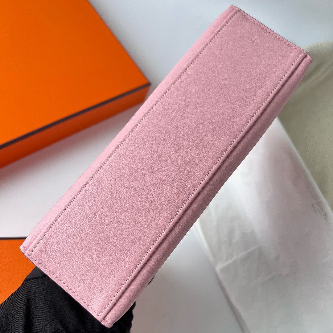H**mes hss kelly pochette bicolor bag in pink and craie swift calfskin