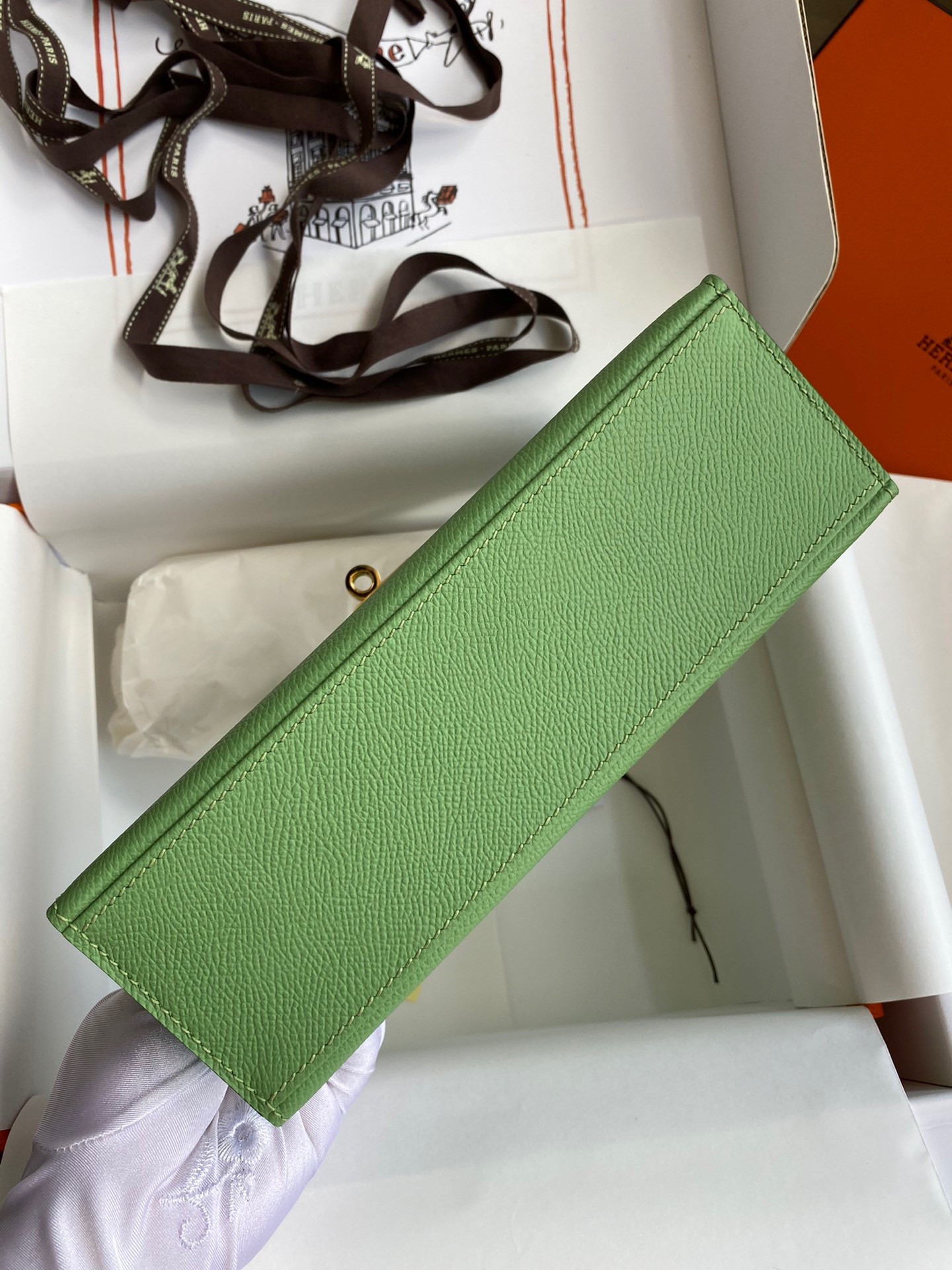 H**mes kelly pochette handmade bag in vert cypres epsom calfskin