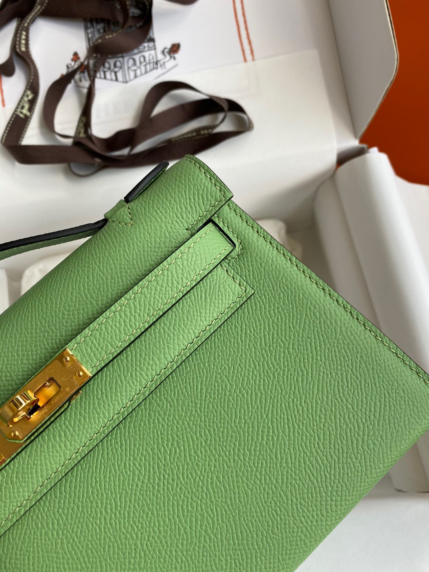 H**mes kelly pochette handmade bag in vert cypres epsom calfskin