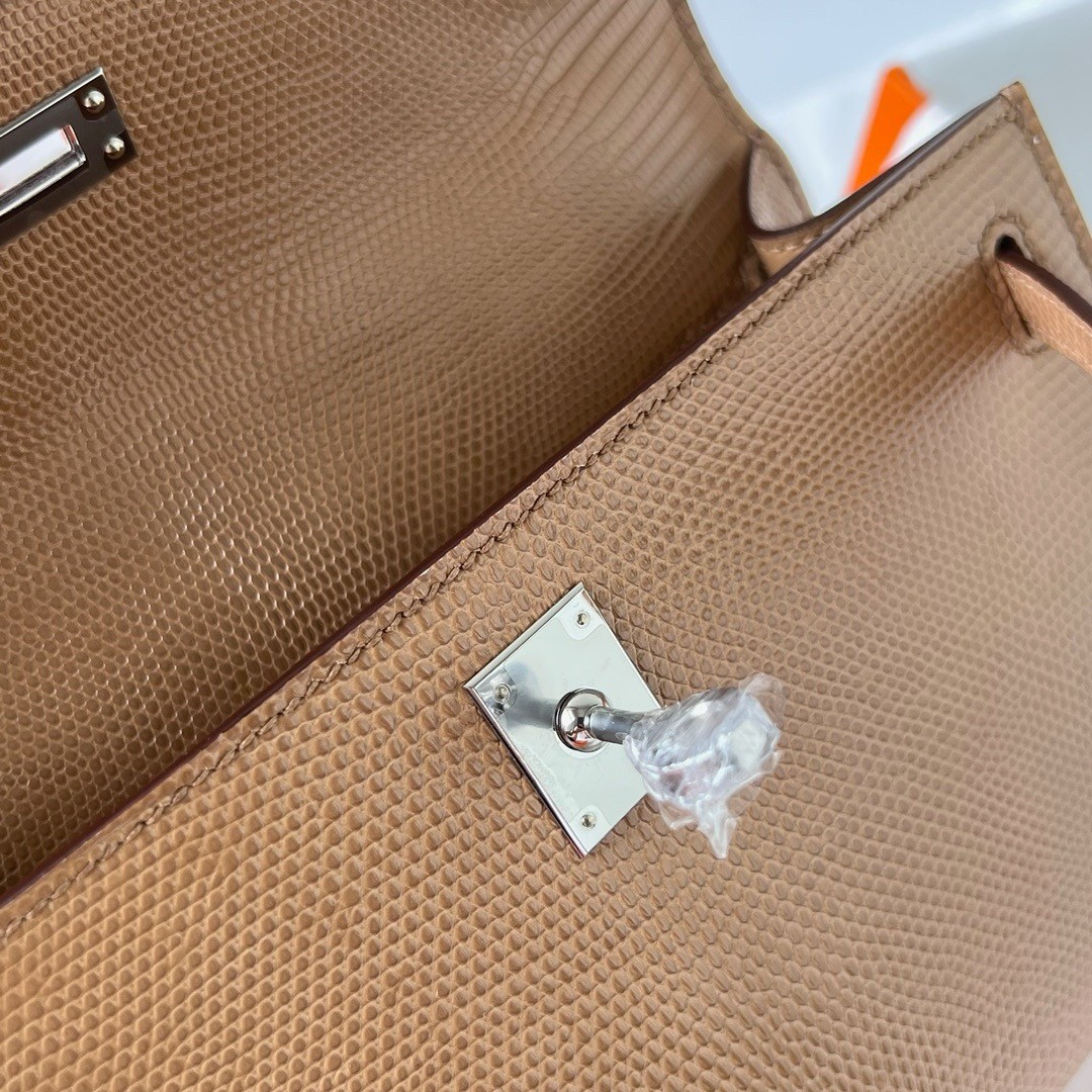 H**mes kelly pochette handmade bag in chai lizard skin
