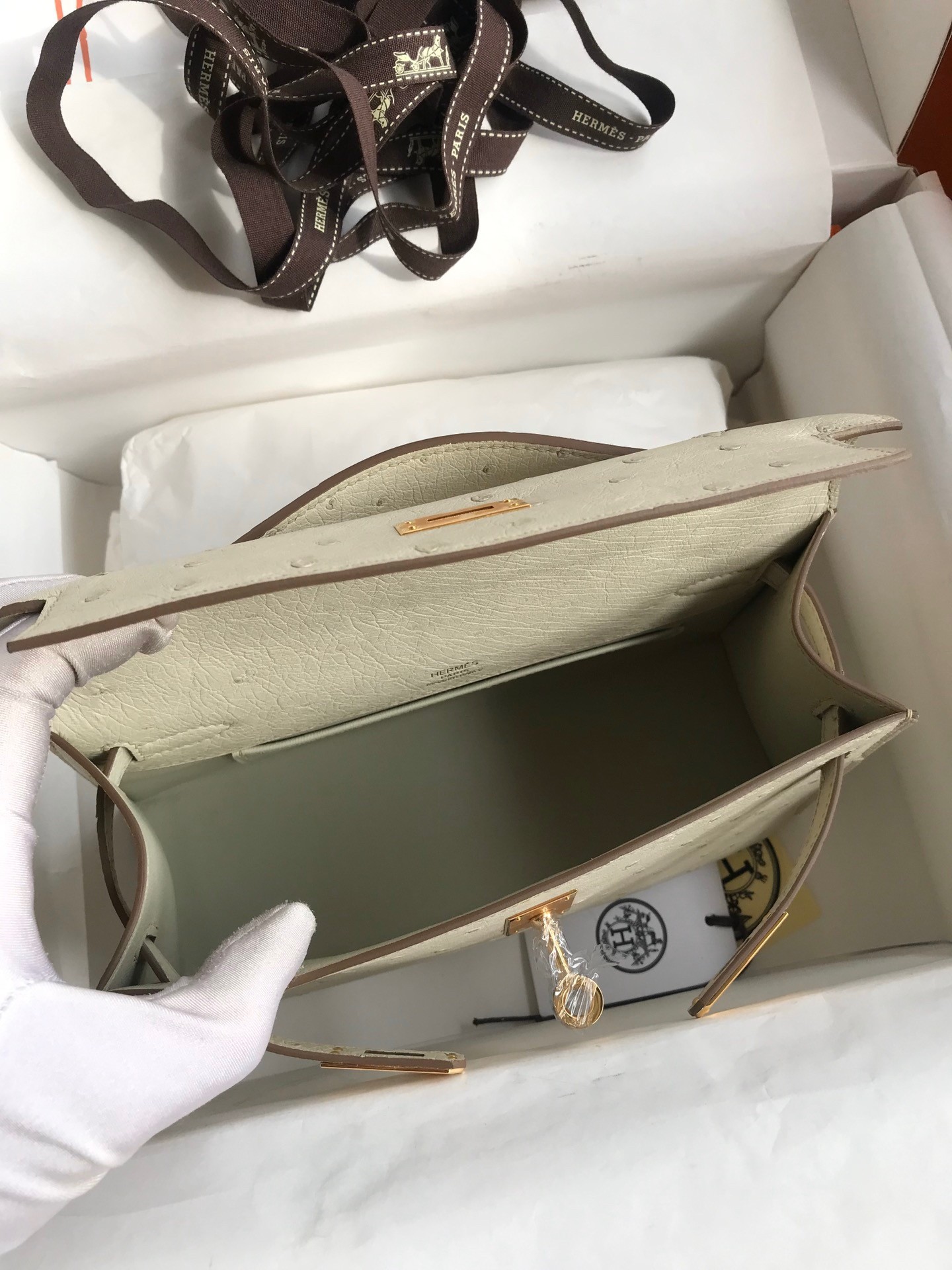 H**mes kelly pochette handmade bag in beton ostrich leather