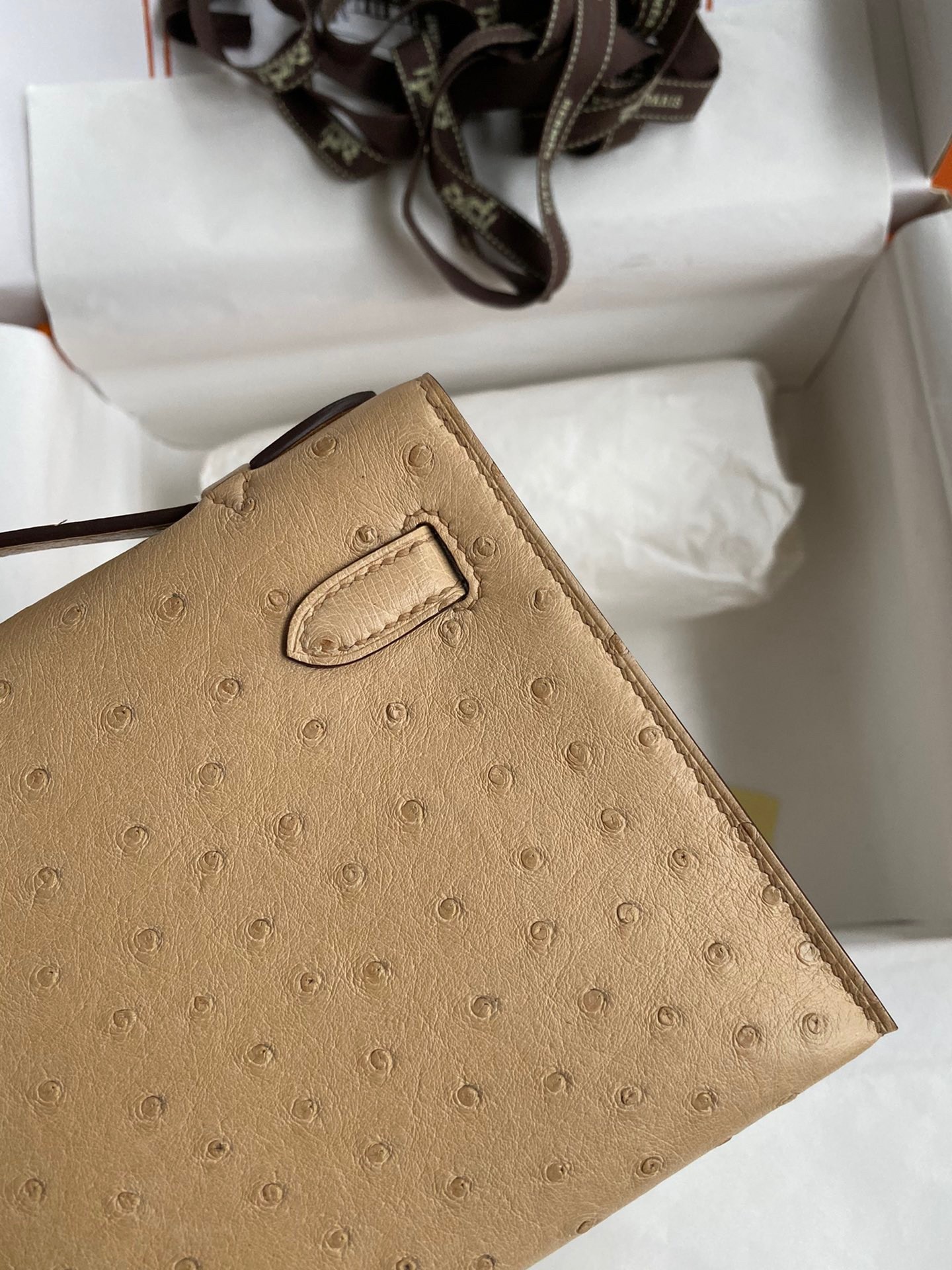 H**mes kelly pochette handmade bag in chai ostrich leather