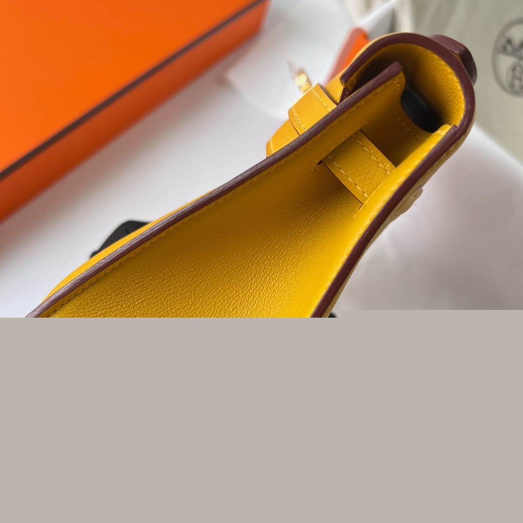 H**mes kelly pochette handmade bag in jaune ambre swift calfskin
