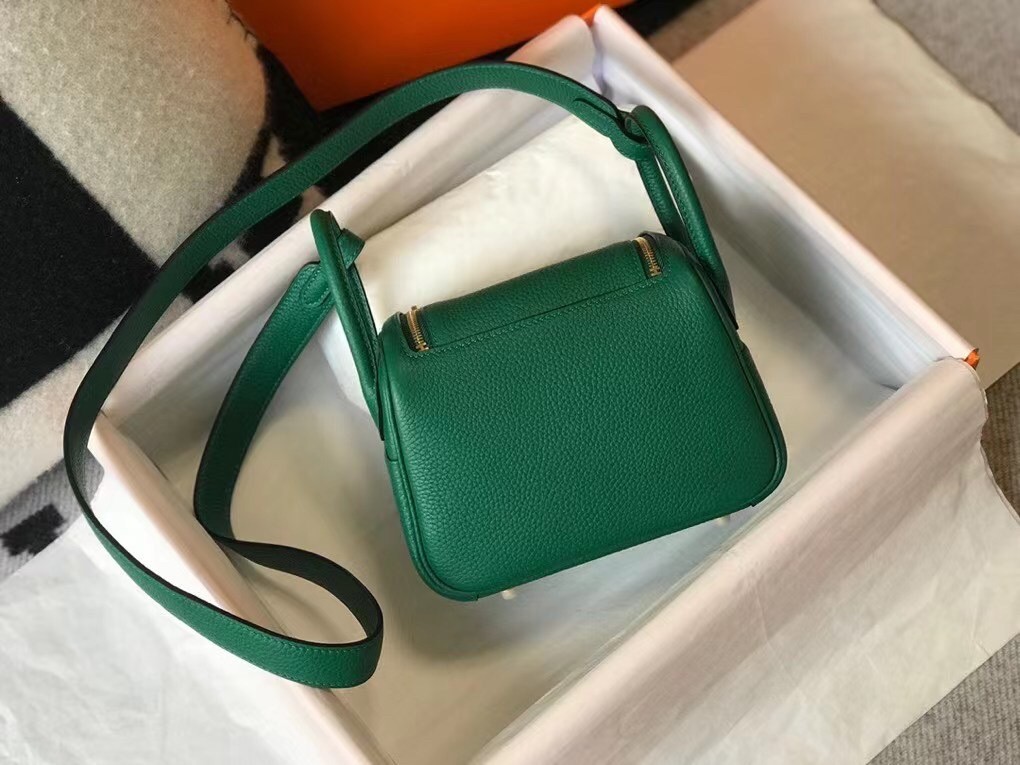 H**mes lindy mini bag in green clemence calfskin