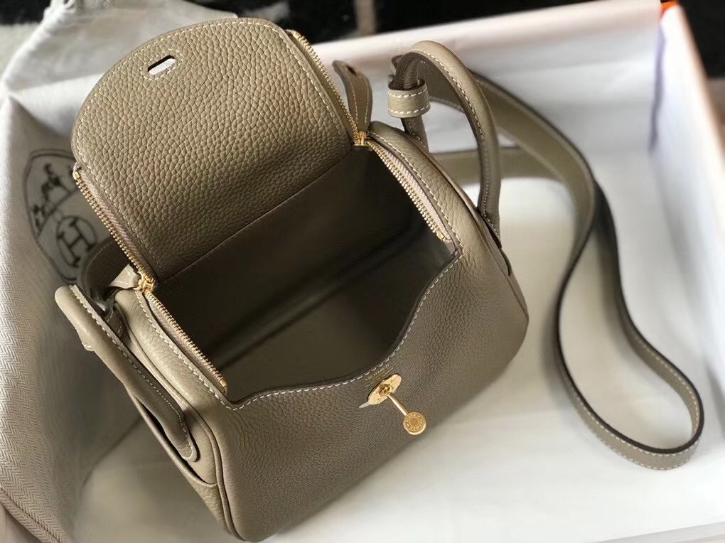 H**mes lindy mini bag in tourterelle clemence calfskin
