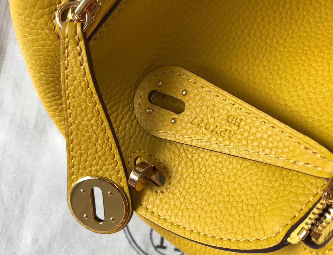 H**mes lindy mini bag in yellow clemence calfskin