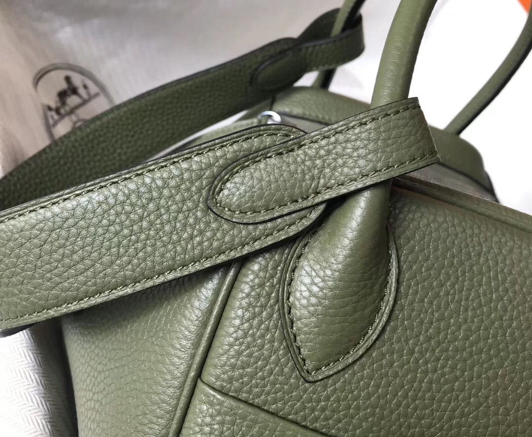 H**mes lindy 26cm bag in canopee clemence with phw