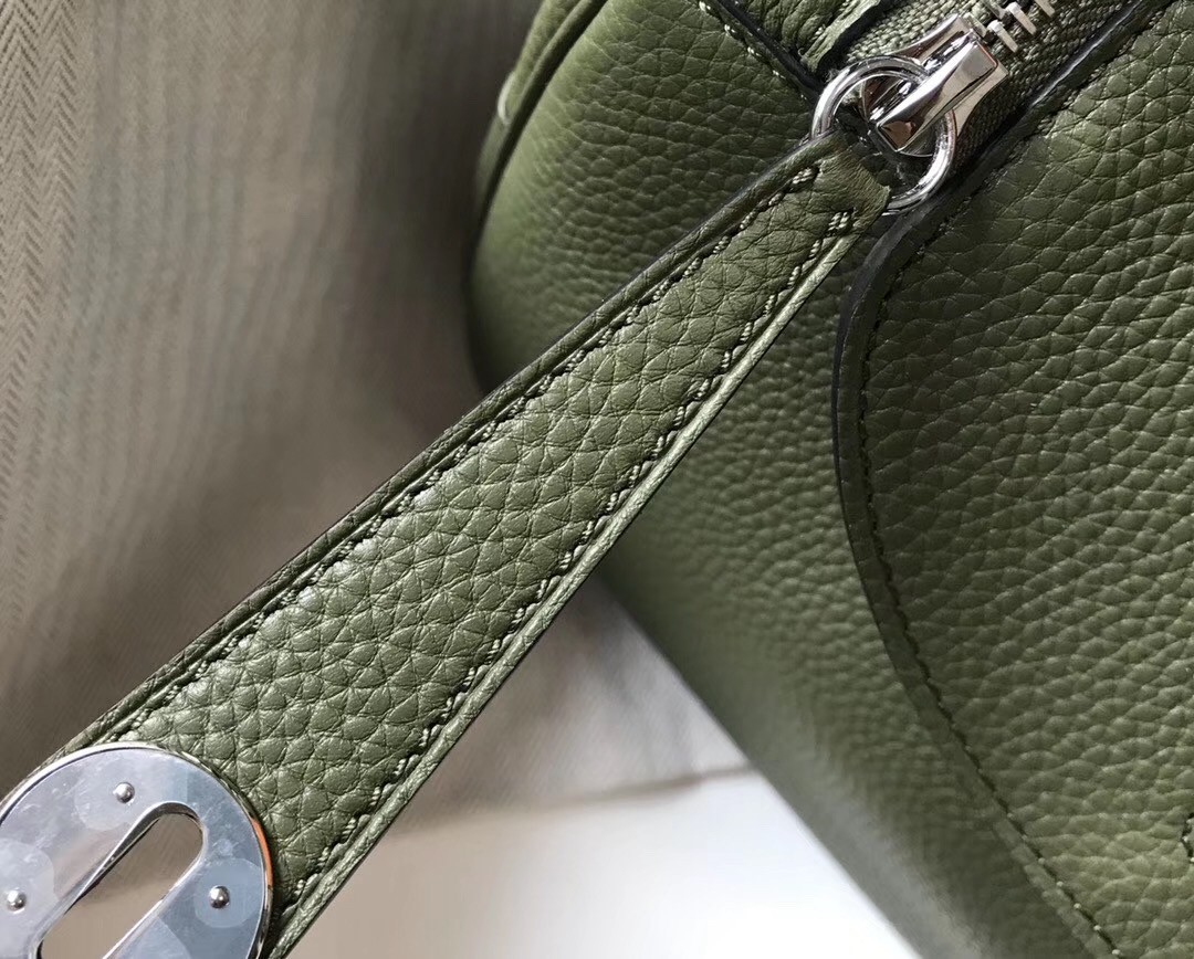 H**mes lindy 26cm bag in canopee clemence with phw